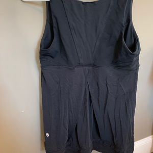 lululemon athletica Tops - Lululemon back tank top (size 8) lululemon athletica Tops - Lululemon back tank top (size 8)